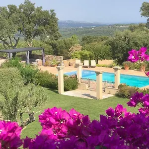 https://gites-de-la-galline.fr-provencehotel.com